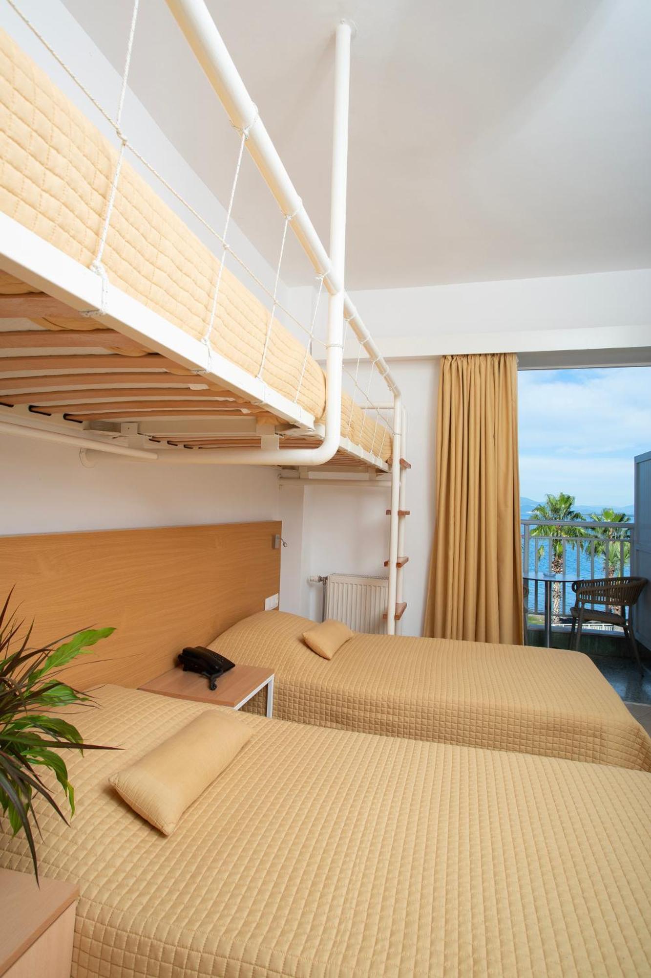 Hotel Sissy Камена-Вурла Экстерьер фото