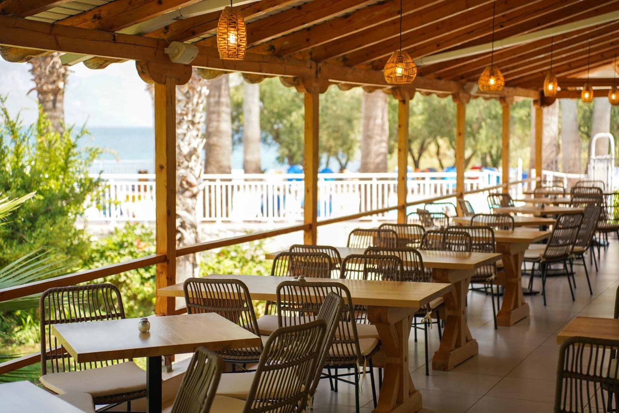 Hotel Sissy Камена-Вурла Экстерьер фото